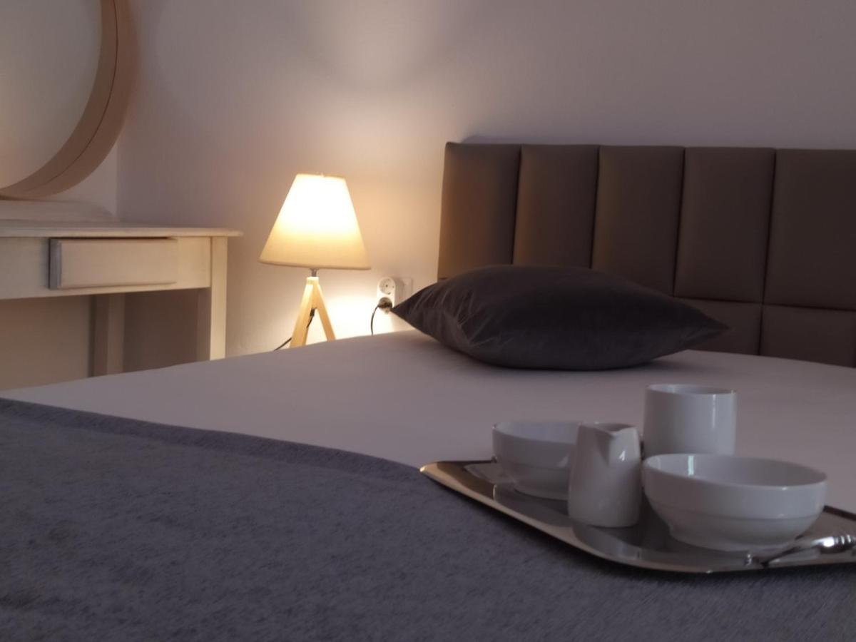 Aronis Apartments Benitses  Ngoại thất bức ảnh